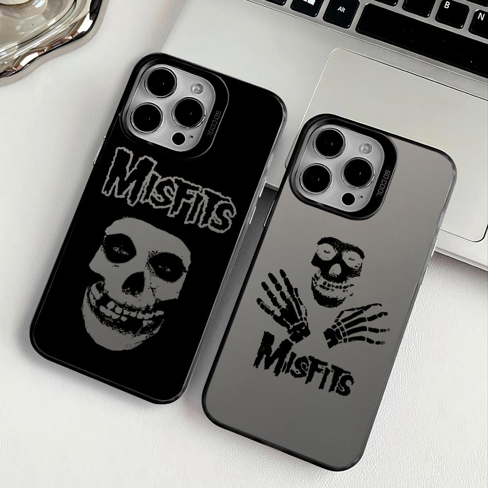 Apple Iphone 15 - Casing Ponsel Misfits Untuk IPhone 17